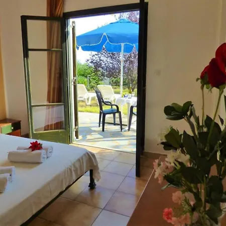 Studio With Amazing Sea View 3km To The Beach * カラマタ